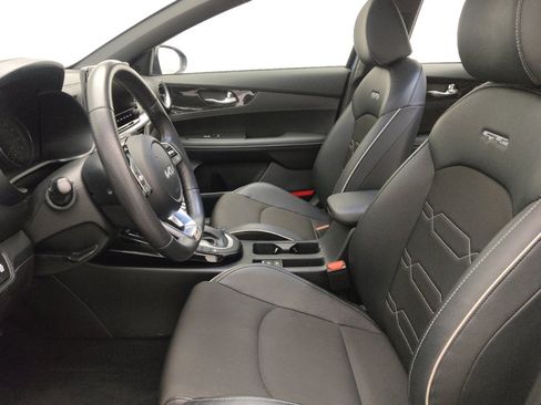 Used 2024 Kia Forte GT-Line w/ GT-Line Premium Package image 17