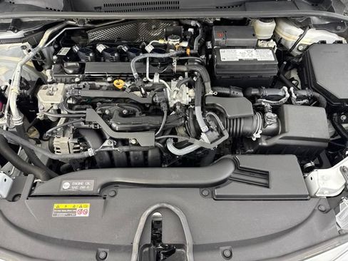 Used 2025 Toyota Corolla LE FWD image 22