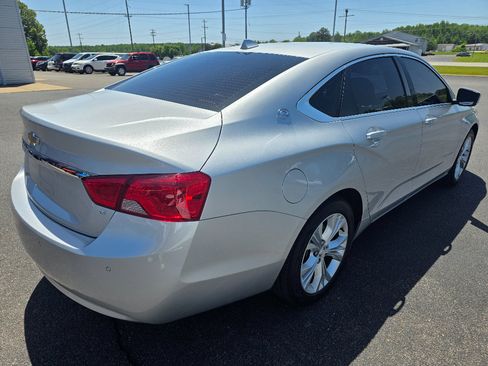 Used 2014 Chevrolet Impala LT w/ Convenience Package FWD image 3