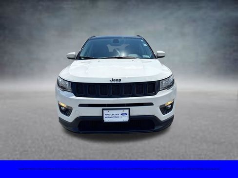 Used 2020 Jeep Compass Latitude w/ Cold Weather Group AWD/4WD image 3