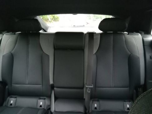 Used 2024 Cadillac Lyriq Tech AWD/4WD image 22