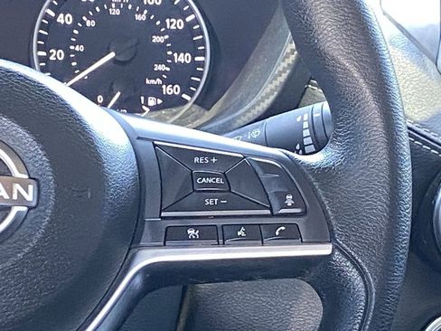 Certified 2025 Nissan Sentra SV FWD image 26