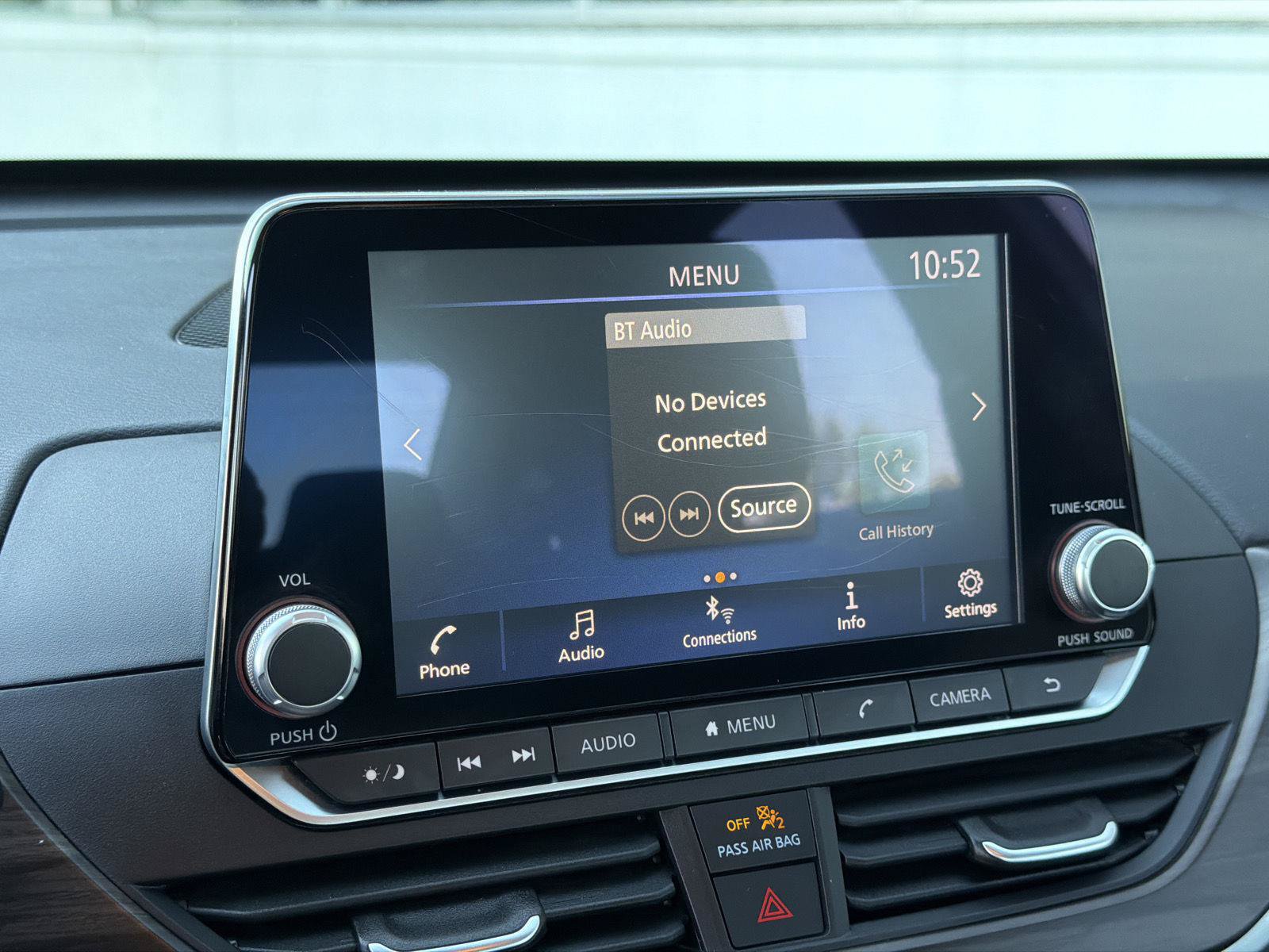 Used 2024 Nissan Altima 2.5 SV FWD image 23