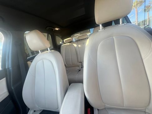 Used 2016 BMW X1 xDrive28i AWD/4WD image 16
