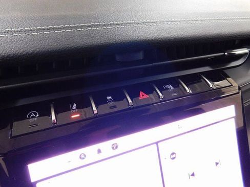 New 2025 Jeep Grand Cherokee Limited w/ Black Appearance Package image 34