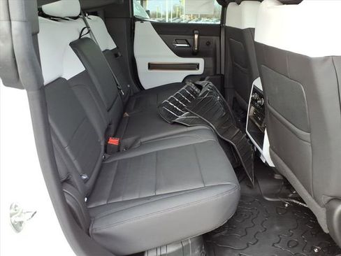Used 2024 GMC Hummer EV 3X w/ Extreme Off-Road Package AWD/4WD image 25