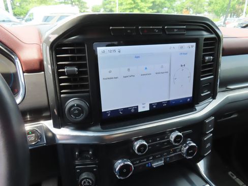 Used 2022 Ford F150 Lariat AWD/4WD image 26