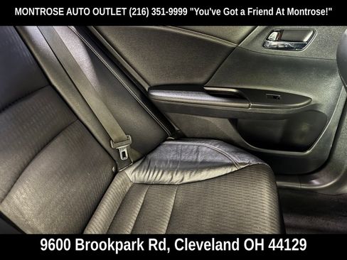 Used 2016 Honda Accord Sport image 32