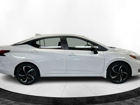 New 2025 Nissan Versa SR w/ Trunk Package image 6