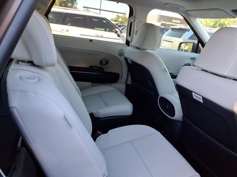 New 2026 Hyundai Palisade Calligraphy image 9