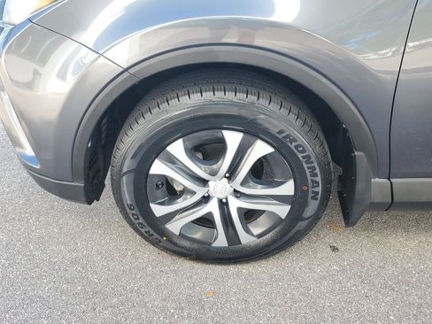 Used 2017 Toyota RAV4 LE image 11