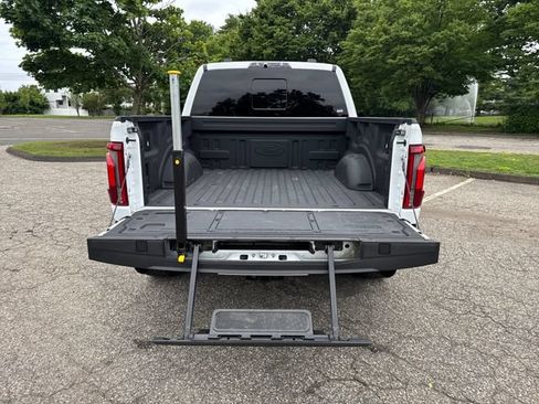 Certified 2024 Ford F150 Raptor AWD/4WD image 32