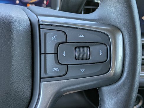 Used 2023 Chevrolet Silverado 1500 LT image 23