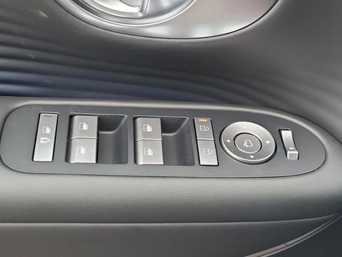 New 2026 Hyundai Ioniq 9 SEL image 18