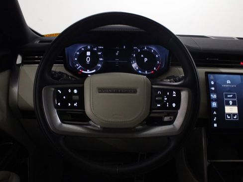 Certified 2025 Land Rover Range Rover SE AWD/4WD image 28