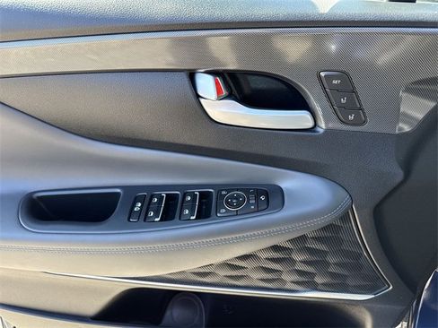 Used 2021 Hyundai Santa Fe Limited image 15