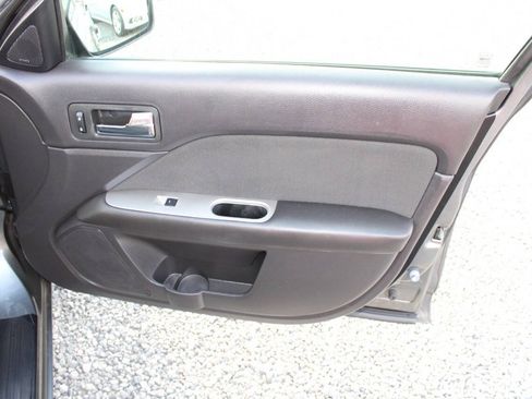 Used 2010 Ford Fusion Hybrid FWD image 20