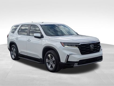 Used 2024 Honda Pilot EX-L image 2