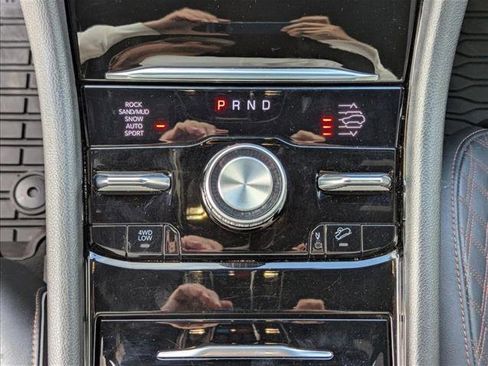 Used 2023 Jeep Grand Cherokee Summit w/ Luxury Tech Group V AWD/4WD image 12