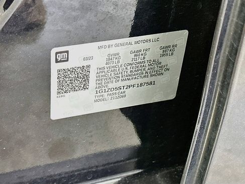 Used 2023 Chevrolet Malibu LT FWD image 36