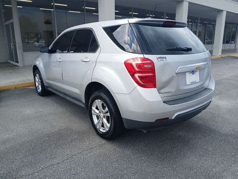 Used 2017 Chevrolet Equinox LS FWD image 7
