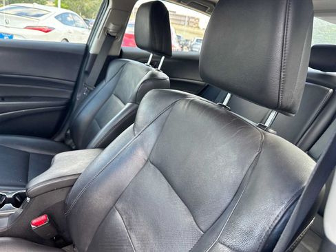 Used 2015 Acura ILX FWD image 5