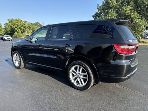Used 2025 Dodge Durango GT AWD/4WD image 3