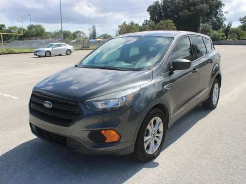 Used 2018 Ford Escape S FWD image 30