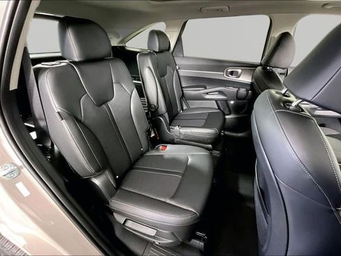 New 2026 Kia Sorento X-Line EX AWD/4WD image 11