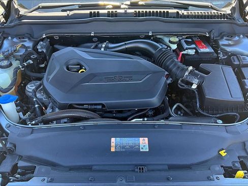 Used 2013 Ford Fusion SE FWD image 30