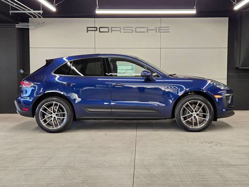 Certified 2026 Porsche Macan AWD/4WD image 26