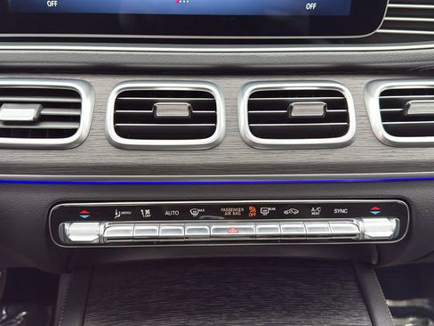 New 2026 Mercedes-Benz GLE 450 4MATIC Coupe image 21