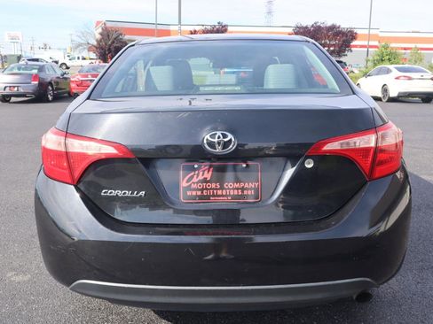 Used 2017 Toyota Corolla L FWD image 23