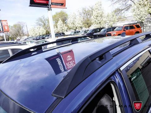 Used 2025 Subaru Ascent Premium w/ Popular Package #2 image 7