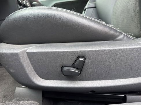 Used 2008 Dodge Challenger SRT8 image 26