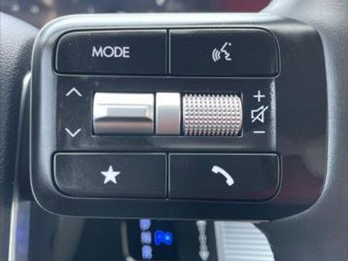 New 2025 Hyundai Santa Fe Limited image 19