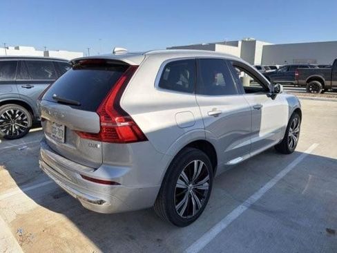 Certified 2023 Volvo XC60 B5 Plus w/ Protection Package Premier image 5