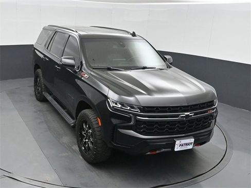 Used 2022 Chevrolet Tahoe Z71 w/ Luxury Package image 39