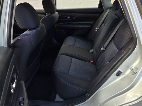 Used 2016 Nissan Altima 2.5 S w/ Power Driver Seat Package image 10