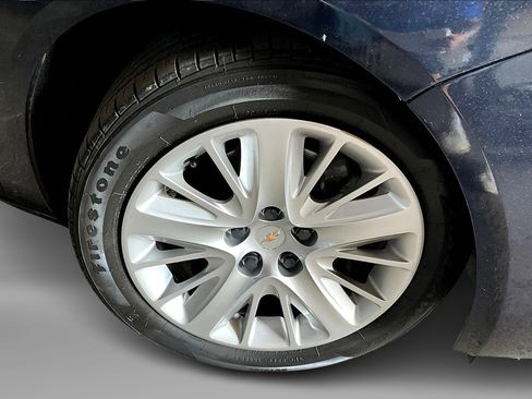 Used 2019 Chevrolet Impala LS image 9