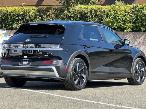 New 2026 Hyundai Ioniq 5 SEL AWD/4WD image 6