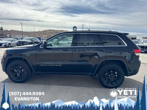 Used 2022 Jeep Grand Cherokee Laredo E image 6