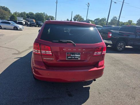Used 2016 Dodge Journey SE w/ Flexible Seating Group FWD image 3