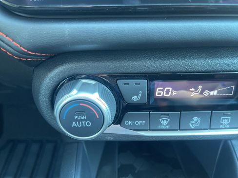 New 2025 Nissan Versa SR w/ Trunk Package image 25