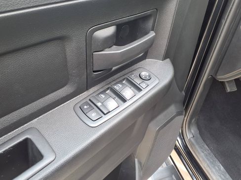 Used 2021 RAM 1500 Tradesman w/ Tradesman SXT Package RWD image 13