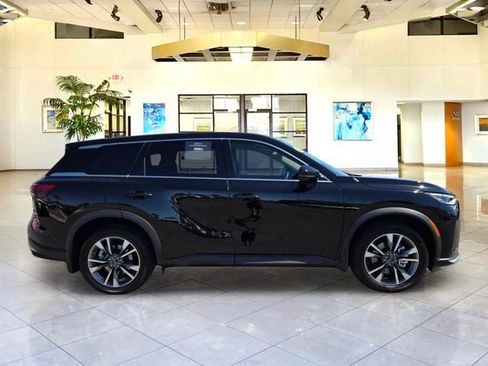 Used 2026 INFINITI QX60 Pure w/ Cargo Package AWD/4WD image 4