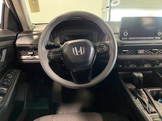 Used 2023 Honda Accord EX image 22