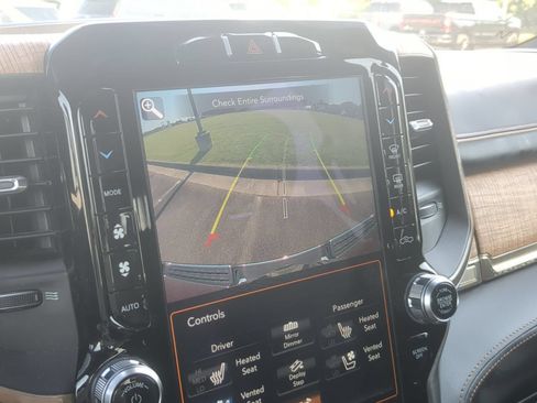 Used 2021 RAM 1500 Limited AWD/4WD image 21