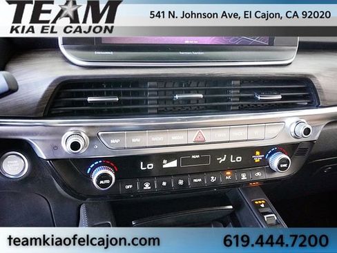 Certified 2022 Kia Telluride SX w/ Towing Package FWD image 33