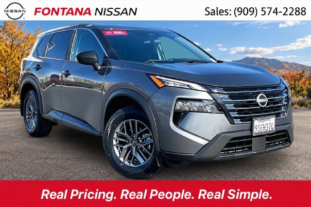 Used 2025 Nissan Rogue S FWD image 1